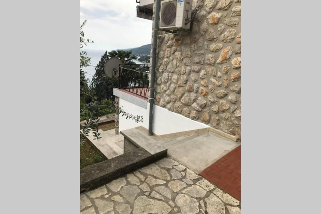 Apartament Breathtaking Sea View App For 2+1, Bbq ...... Opatija Zewnętrze zdjęcie